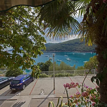 Lejlighed App 100m From The Sea, 077