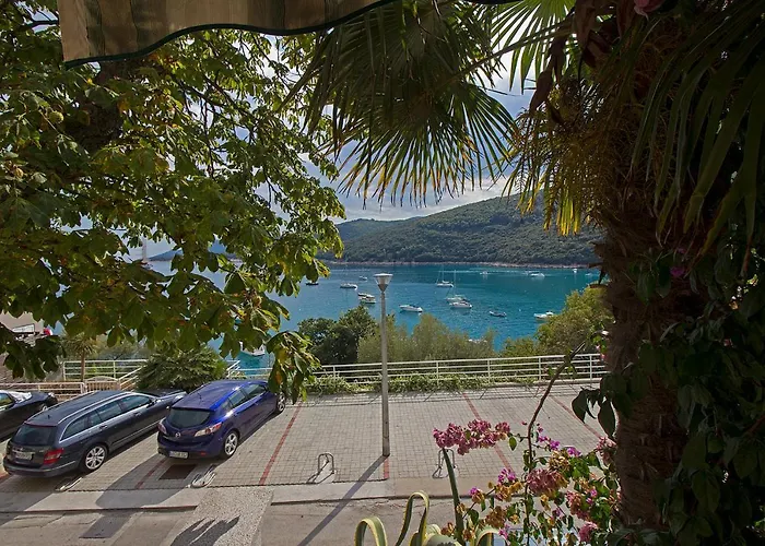 Apartman App 100m From The Sea, 077